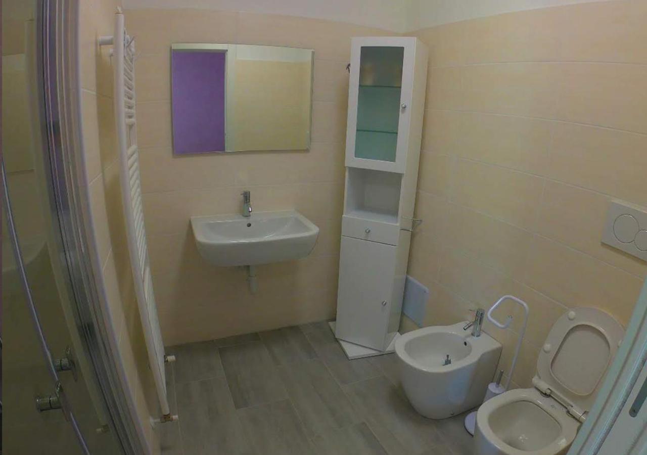 Giada Rooms Peschiera del Garda Exteriör bild